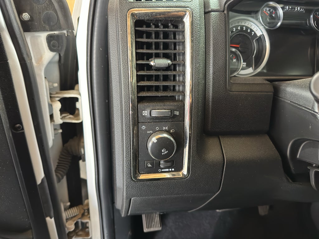 2015 RAM 1500 Sport