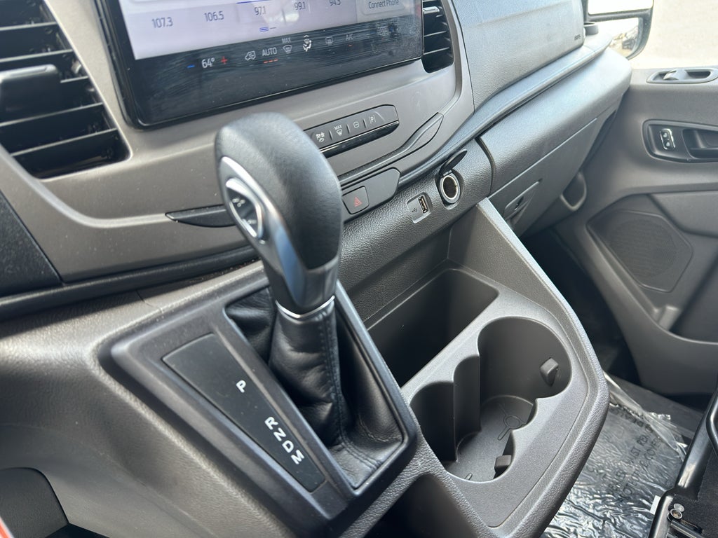 2022 Ford Transit Wagon XLT