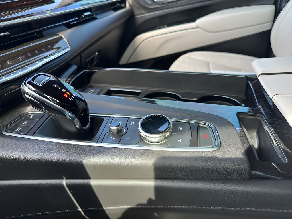 2023 Cadillac Escalade 4WD Sport