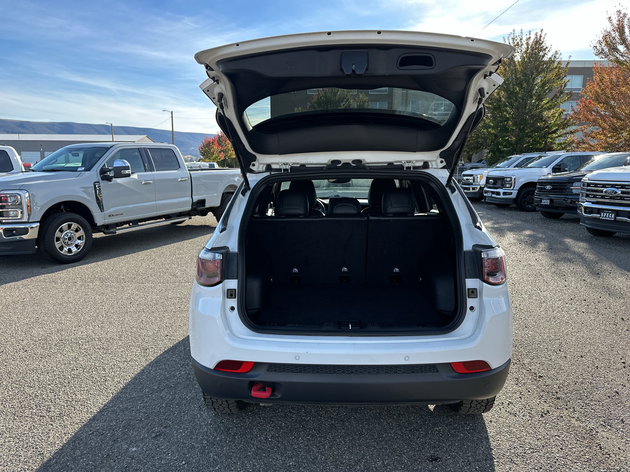 2024 Jeep Compass Trailhawk
