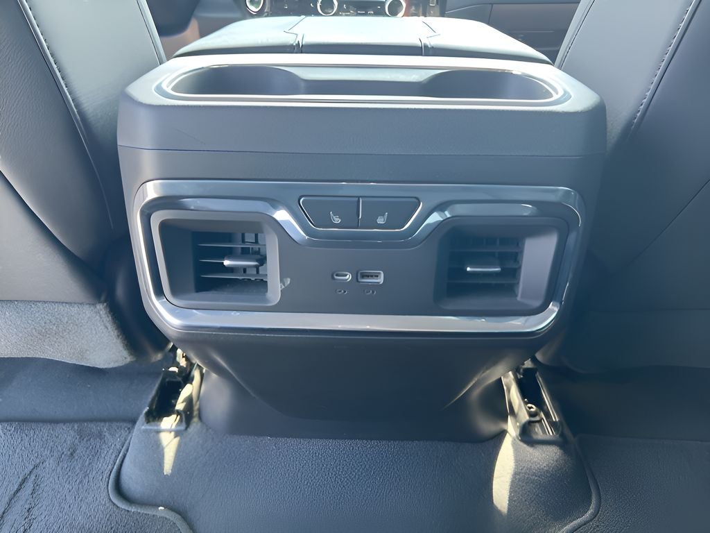 2023 GMC Sierra SLT