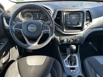 2015 Jeep Cherokee Sport