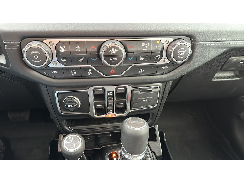 2025 Jeep Gladiator High Tide