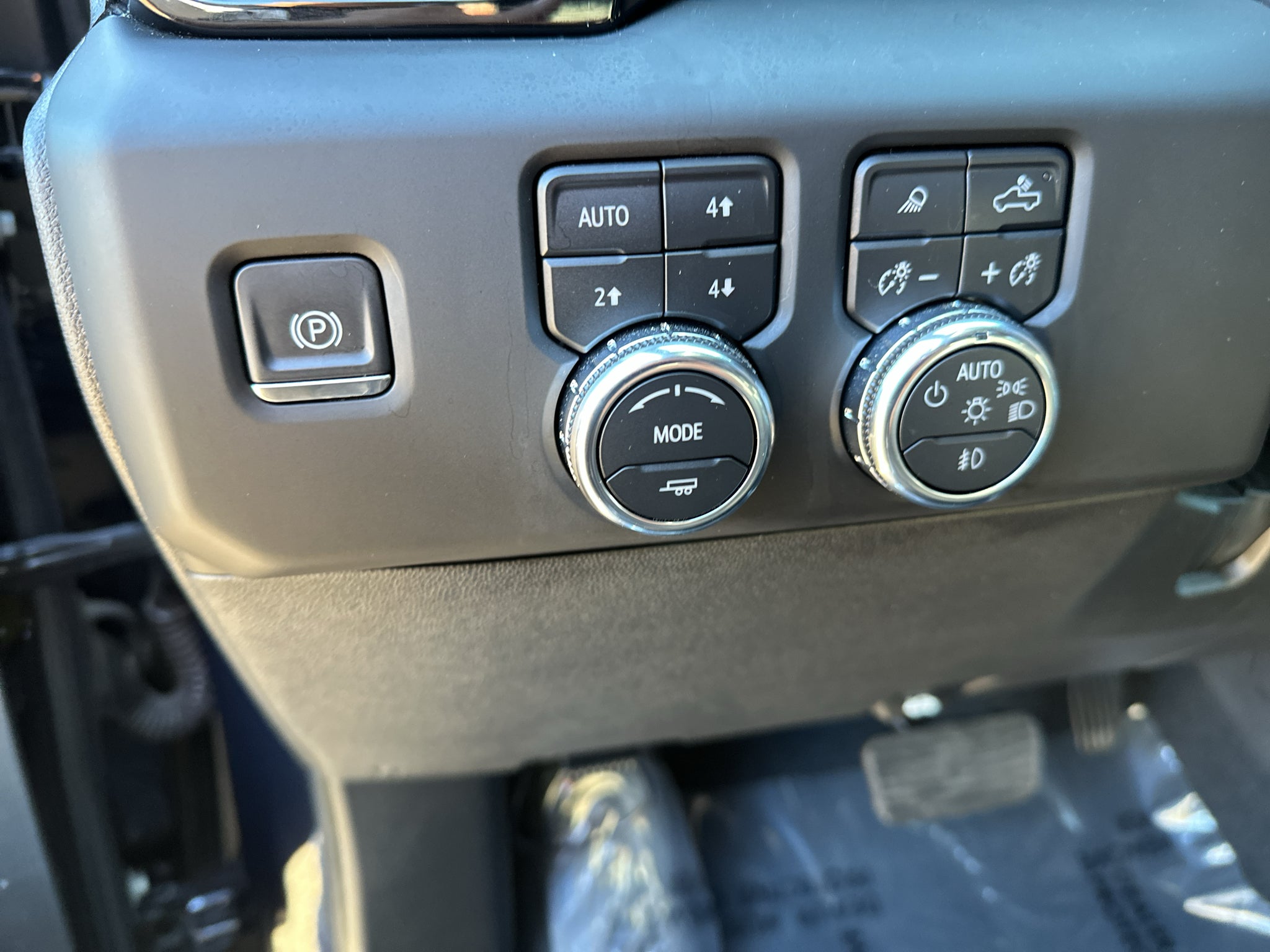 2024 GMC Sierra 2500 HD AT4