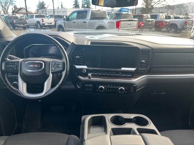 2025 GMC Sierra 1500 SLE