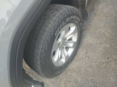 2025 GMC Sierra 1500 SLE