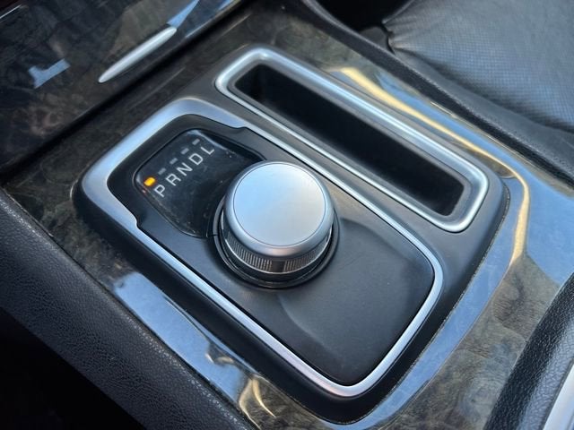 2017 Chrysler 300 300C