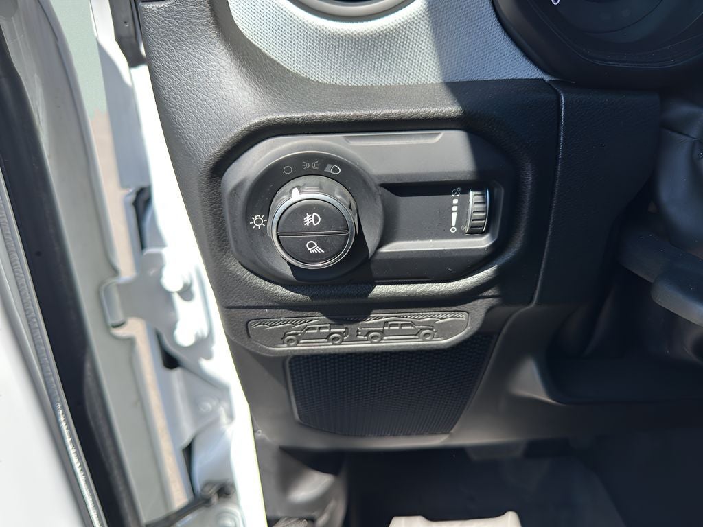 2024 Jeep Gladiator Nighthawk