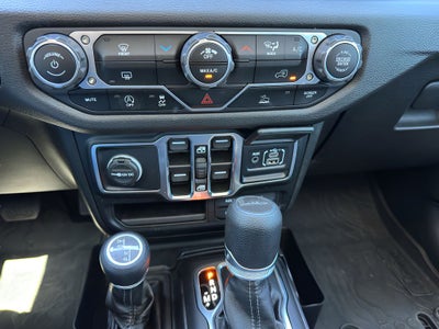 2024 Jeep Gladiator Nighthawk