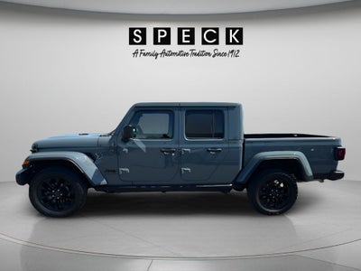 2025 Jeep Gladiator Nighthawk