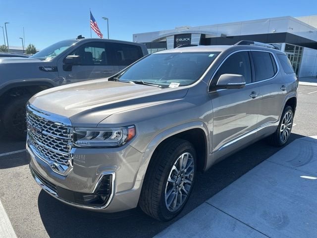 2022 GMC Acadia Denali