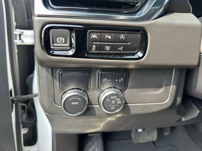 2025 GMC Yukon XL Elevation
