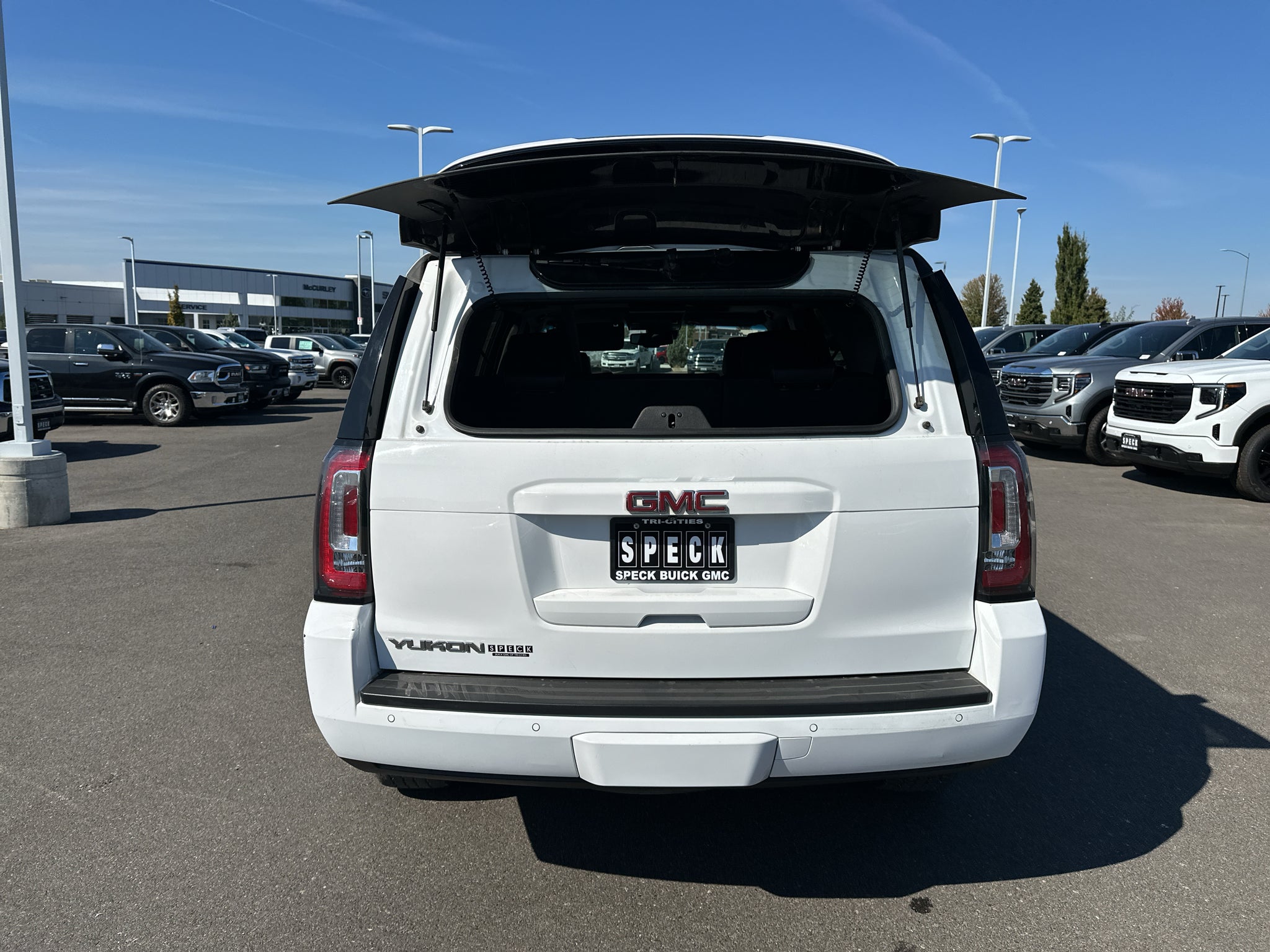 2017 GMC Yukon SLT