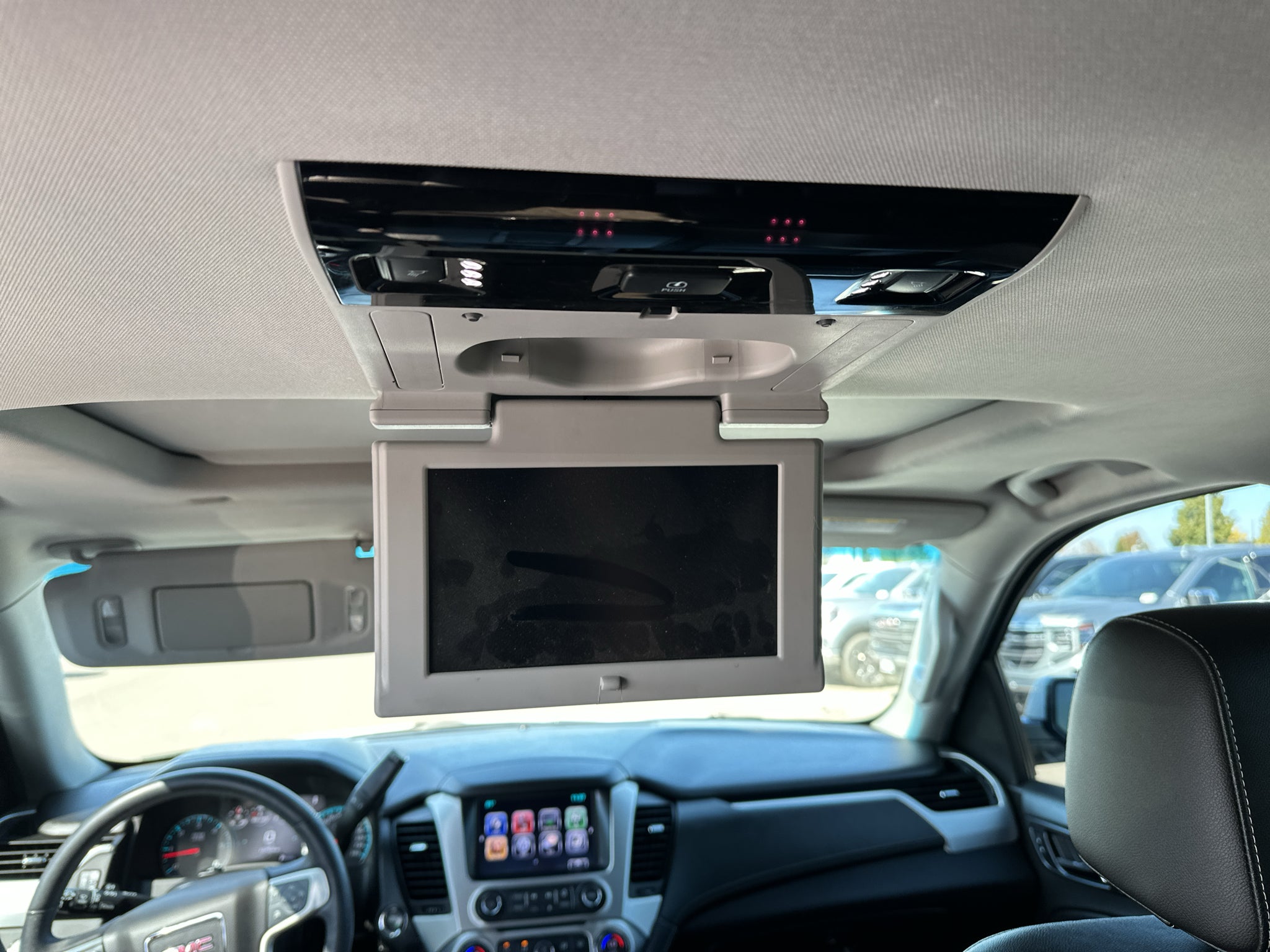 2017 GMC Yukon SLT