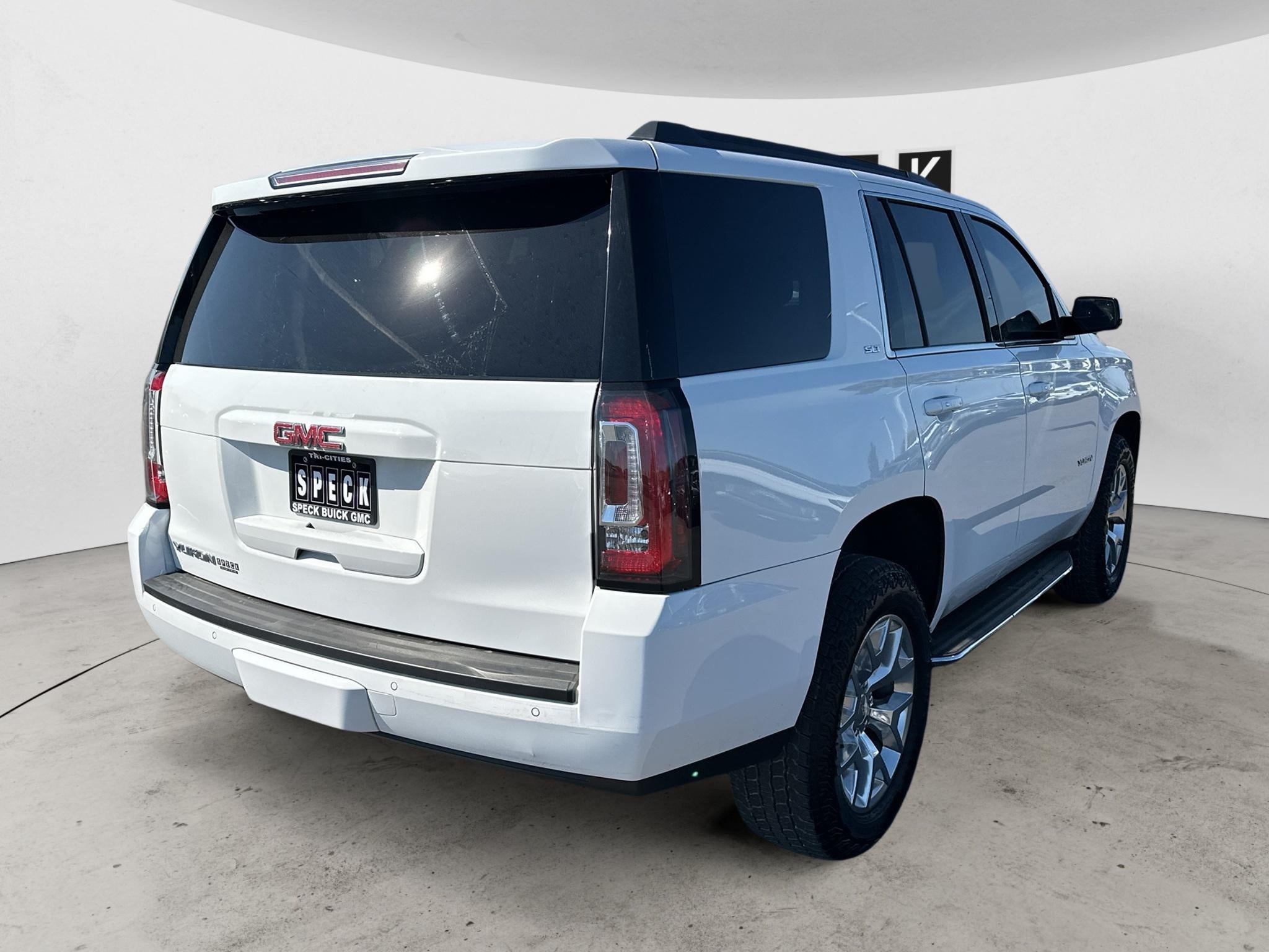 2017 GMC Yukon SLT