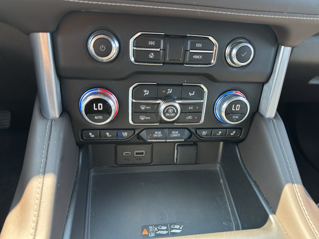 2023 GMC Yukon SLT