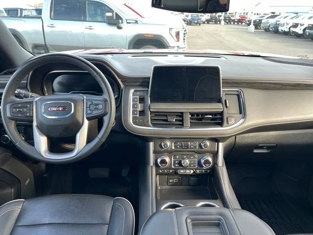 2024 GMC Yukon XL SLT