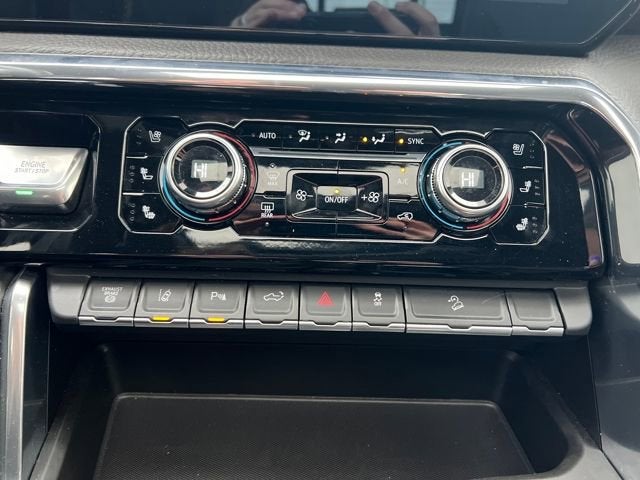 2024 GMC Sierra 3500 HD Denali