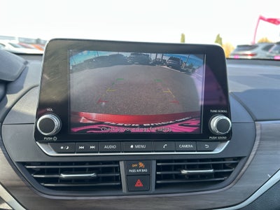 2024 Nissan Altima SV FWD