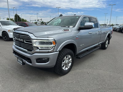 2022 RAM 3500 Laramie Crew Cab 4x4 8' Box