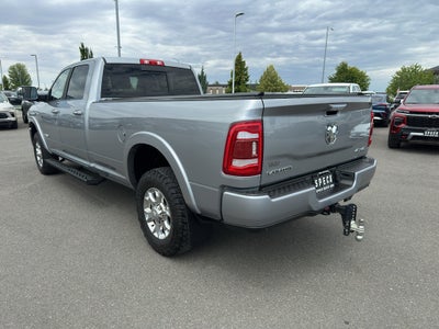 2022 RAM 3500 Laramie Crew Cab 4x4 8' Box