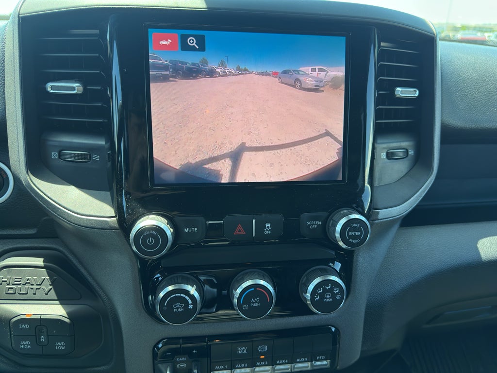 2026 RAM 3500 Chassis Tradesman/Big Horn