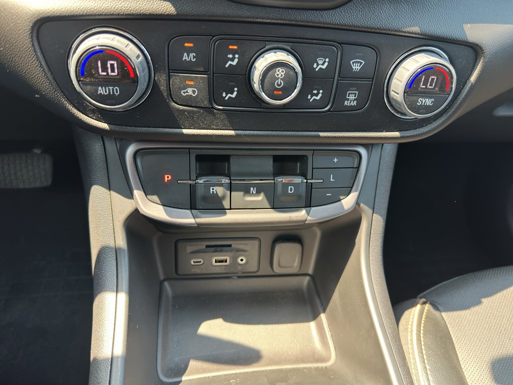 2023 GMC Terrain AT4