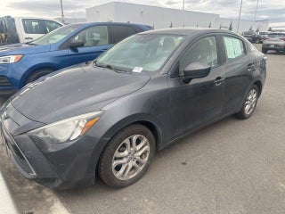 2018 Toyota Yaris iA Manual (Natl)