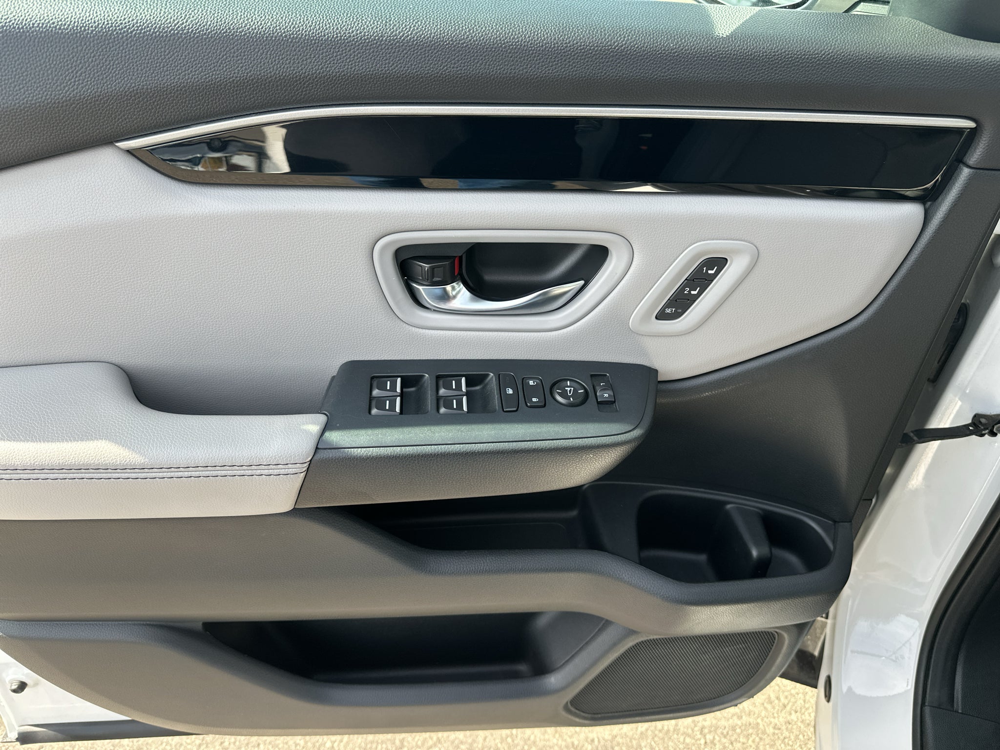 2023 Honda Pilot AWD EX-L 8 Passenger