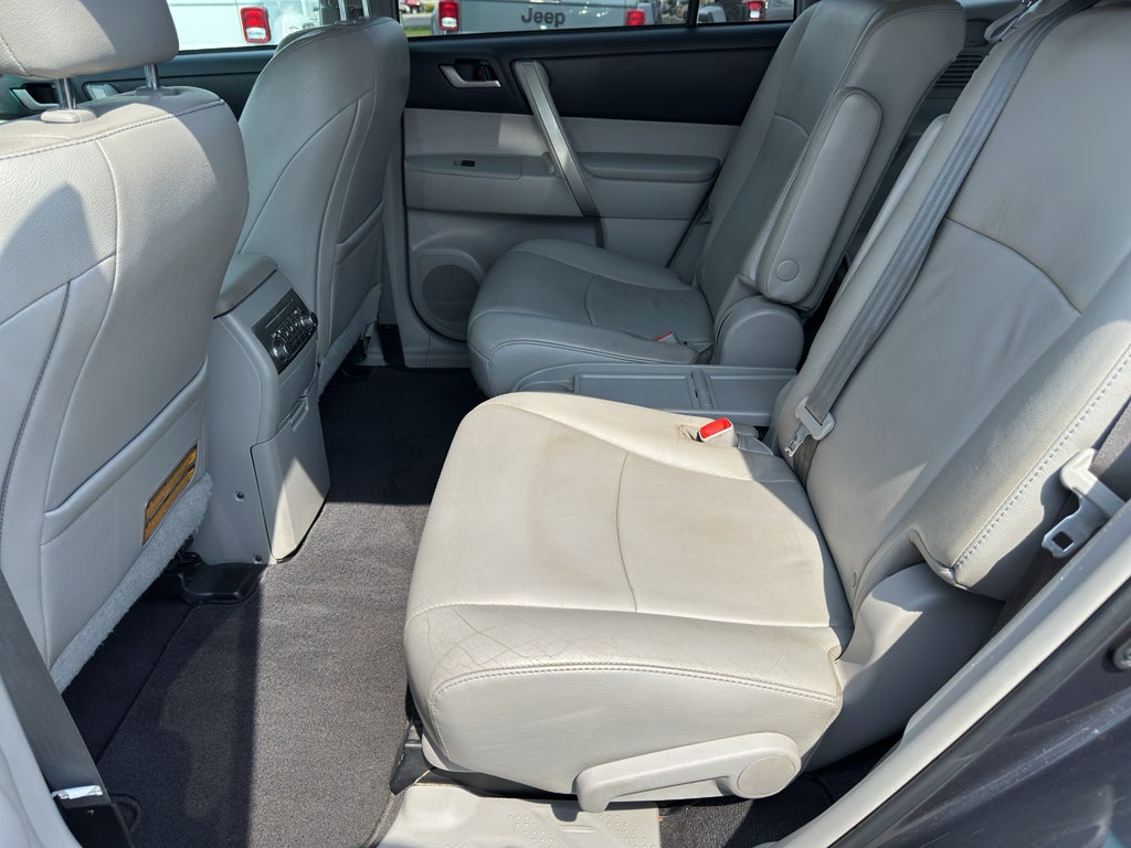 2013 Toyota Highlander SE V6