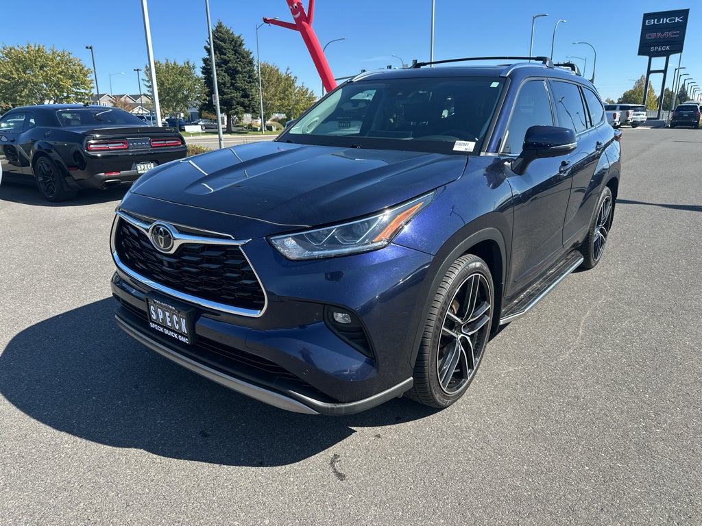 2022 Toyota Highlander Platinum