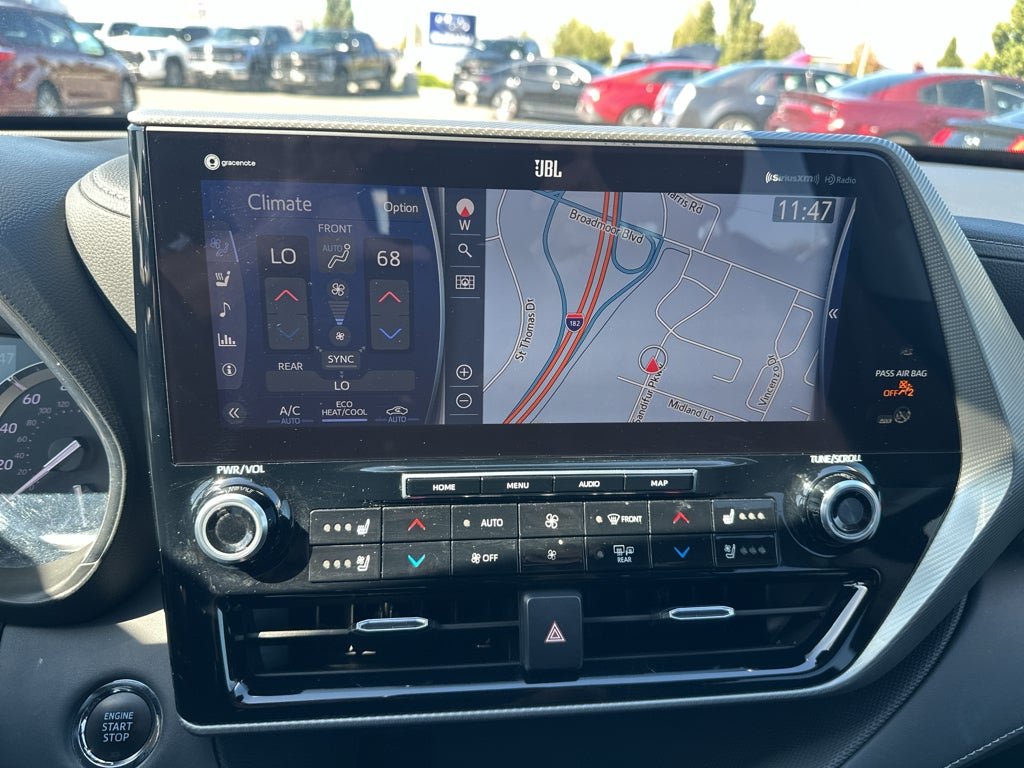 2022 Toyota Highlander Platinum