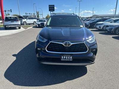 2022 Toyota Highlander Platinum