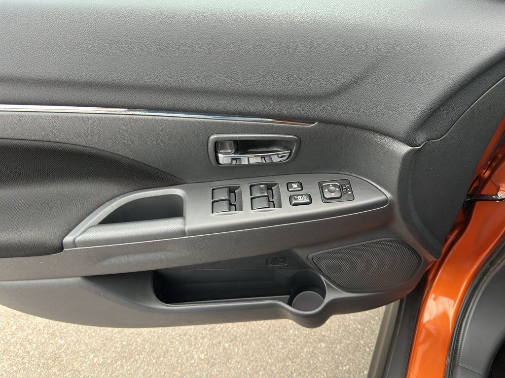 2025 Mitsubishi Outlander Sport 2.0 ES AWC