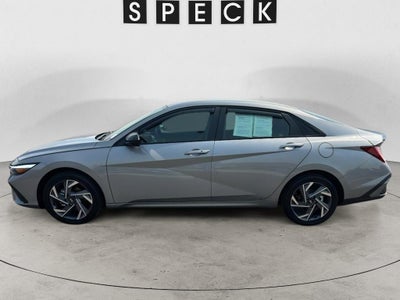 2025 Hyundai Elantra Hybrid SEL Sport