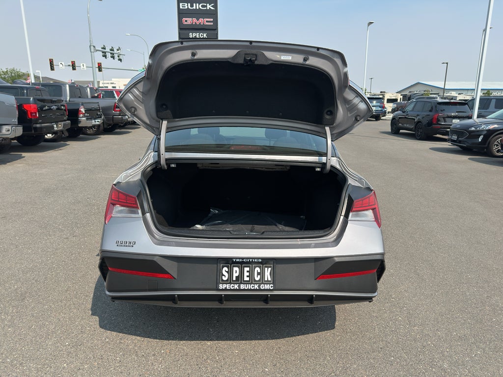 2025 Hyundai Elantra Hybrid SEL Sport