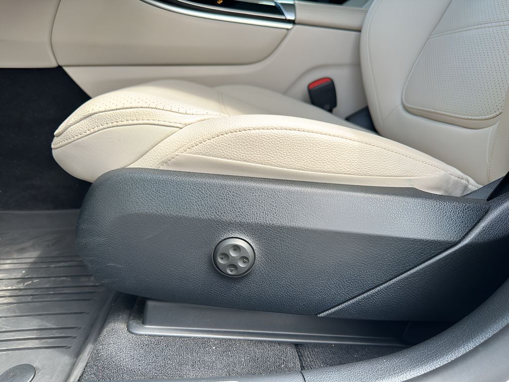 2024 Mercedes-Benz GLC 300 4MATIC® SUV
