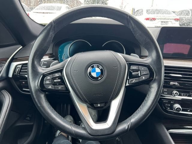 2018 BMW 5 Series 530i