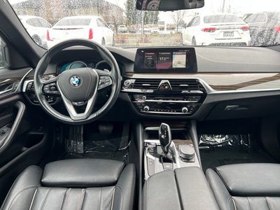 2018 BMW 5 Series 530i