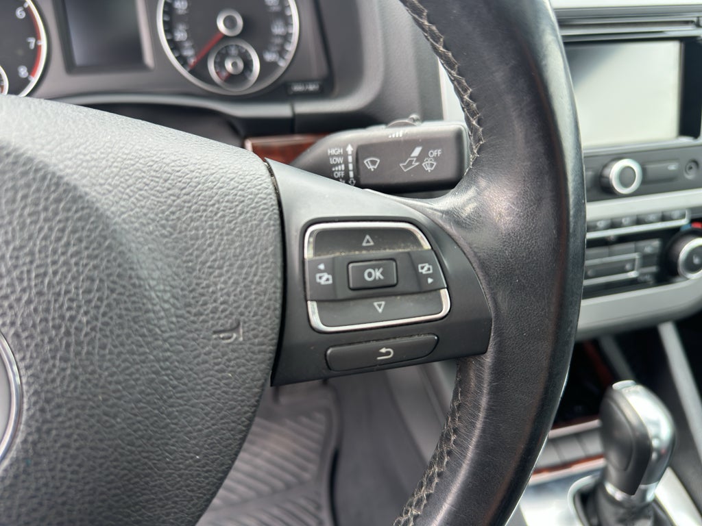 2012 Volkswagen Eos Lux