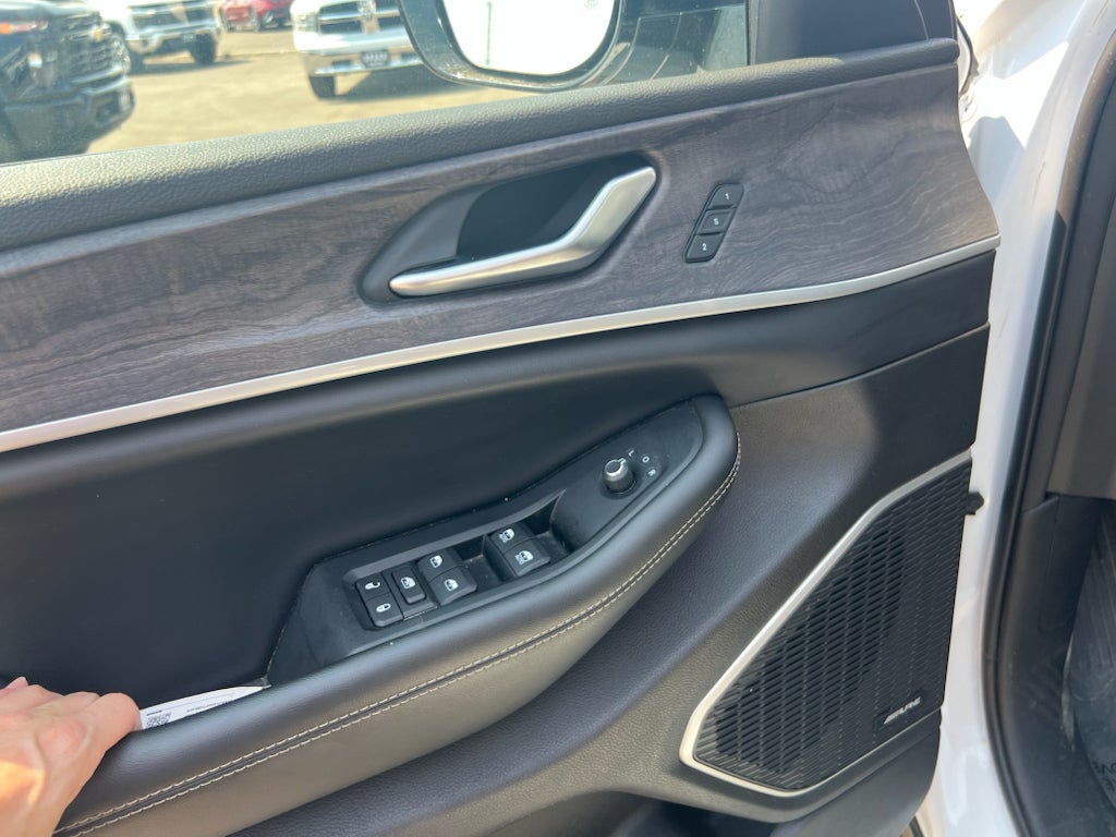 2023 Jeep Grand Cherokee 4xe 4x4