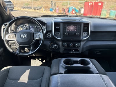 2021 RAM 1500 Big Horn Crew Cab 4x4 5'7" Box