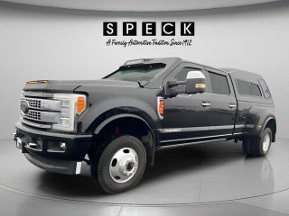 2017 Ford Super Duty F-350 DRW Lariat
