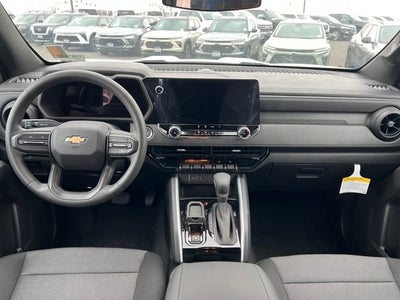 2025 Chevrolet Colorado WT/LT