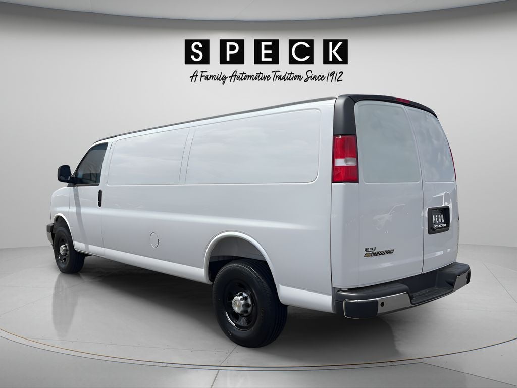 2026 Chevrolet Express Cargo WT