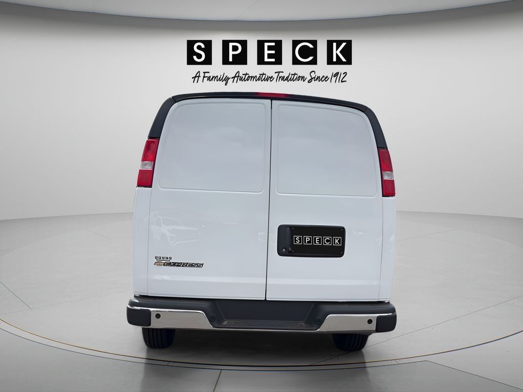 2026 Chevrolet Express Cargo WT