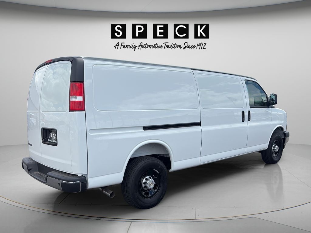 2026 Chevrolet Express Cargo WT
