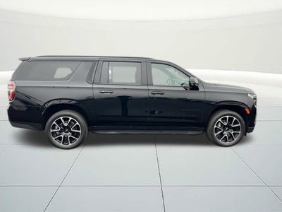 2024 Chevrolet Suburban RST