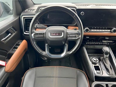 2023 GMC Canyon AT4