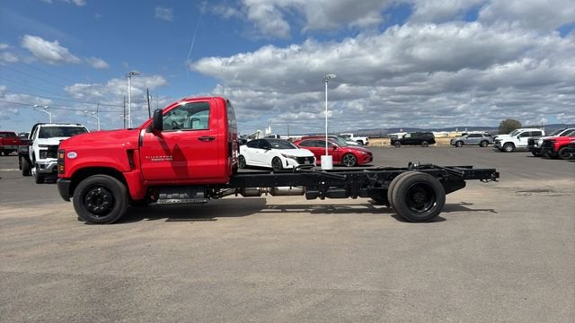 2024 Chevrolet Silverado 5500 HD Work Truck